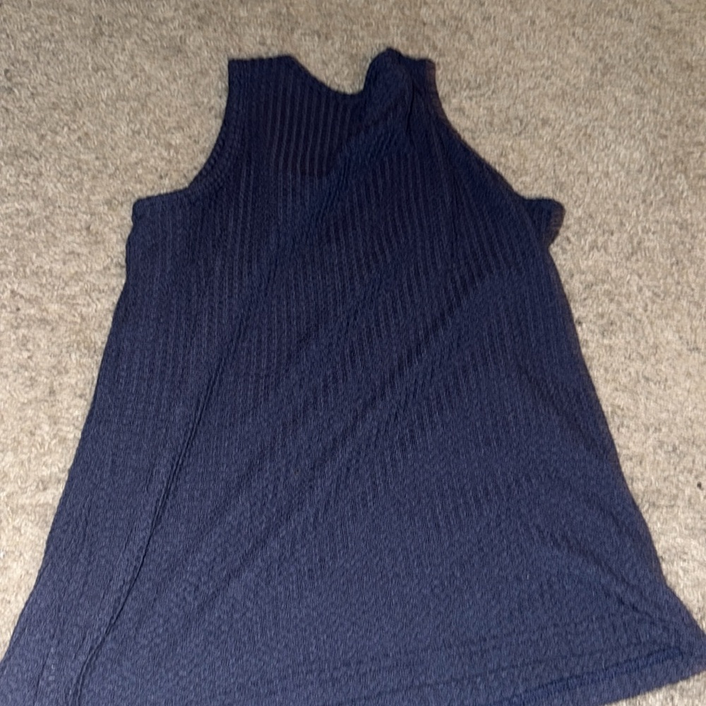 Navy Tank - Picture 3 of 3